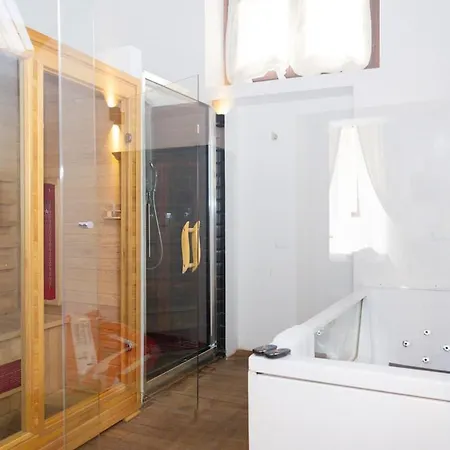 Apartment Lux With 3 Bedrooms And Spanish Steps