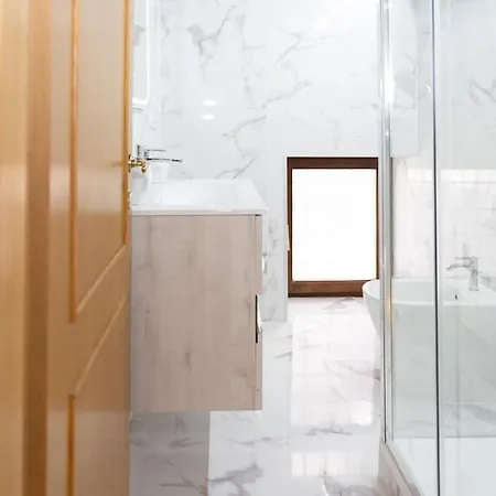 Lux With 3 Bedrooms And Spanish Steps